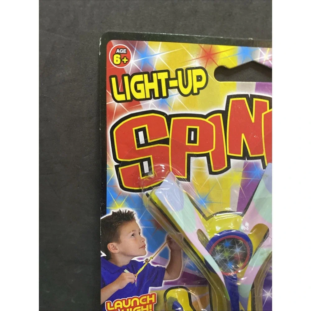 Jaru Light Up Spinner LED Lights Party Toy Camping Outdoor Flying Toy. New In Pk